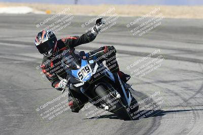 media/Dec-07-2025-CVMA (Sun) [[3e7d2de5dc]]/Race 7-Formula Lightweight Twins Shootout/